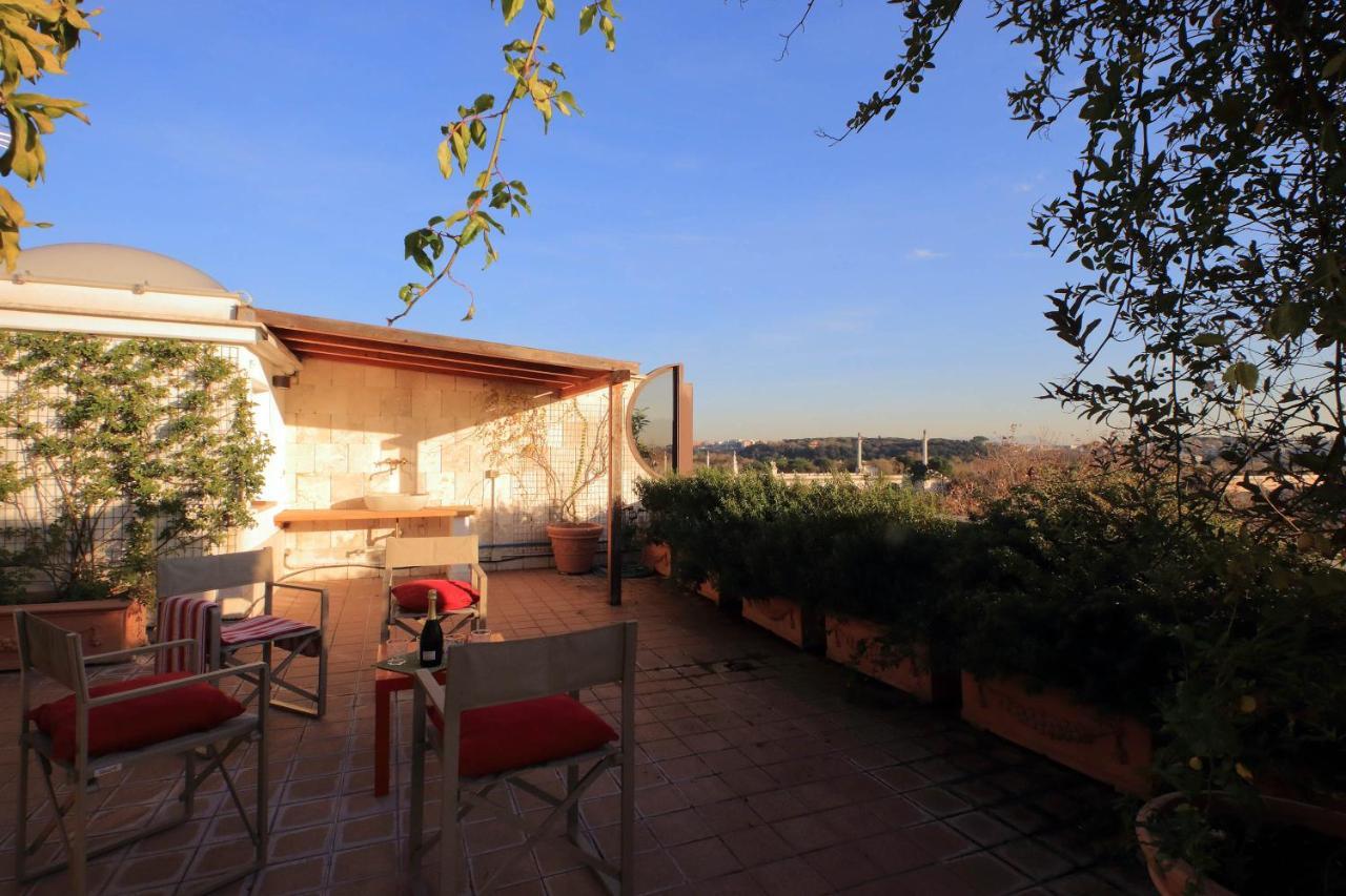 Beautiful Loft In Ponte Milvio With Terrace Apartment Rome Exterior photo