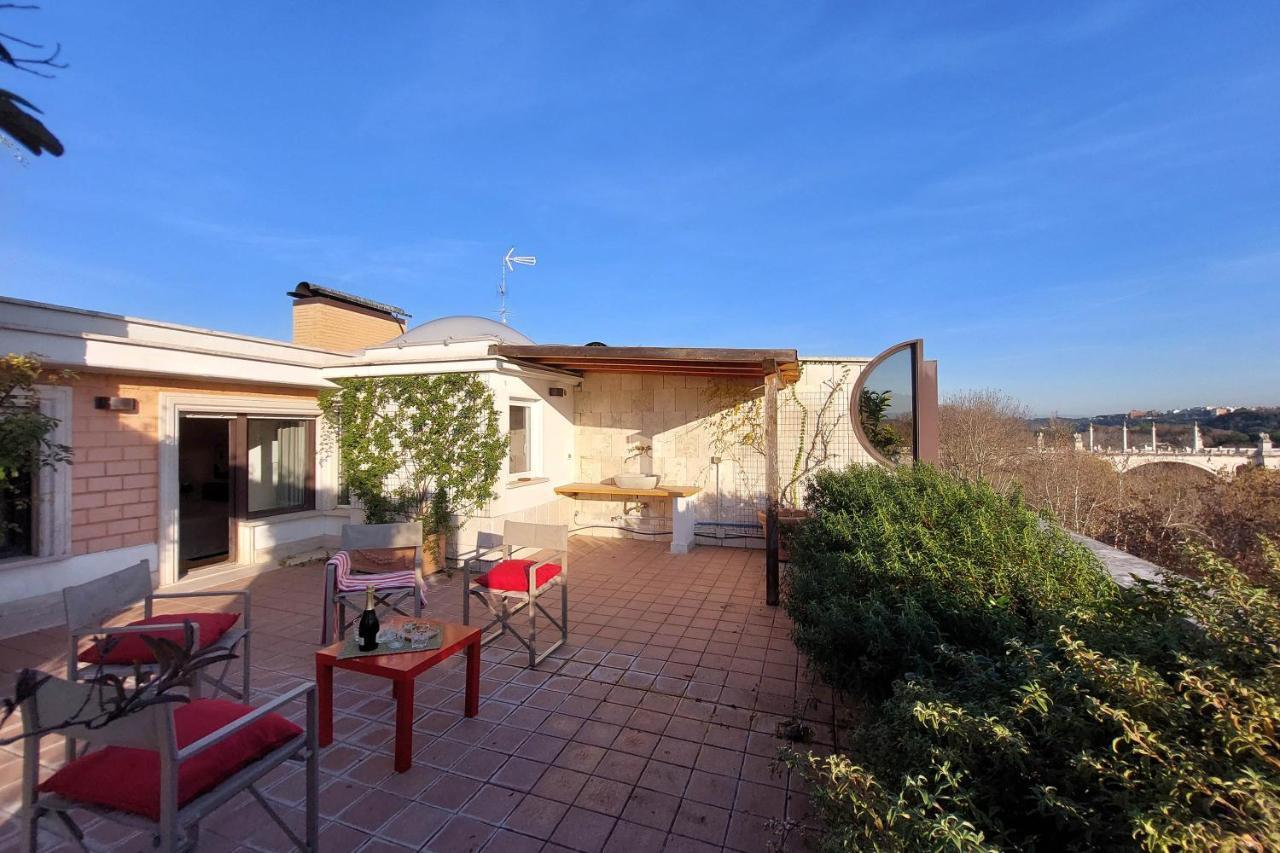 Beautiful Loft In Ponte Milvio With Terrace Apartment Rome Exterior photo