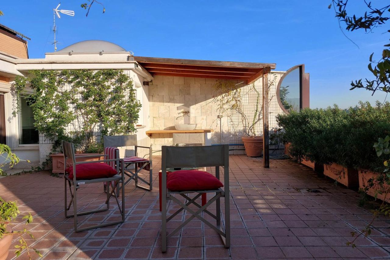 Beautiful Loft In Ponte Milvio With Terrace Apartment Rome Exterior photo