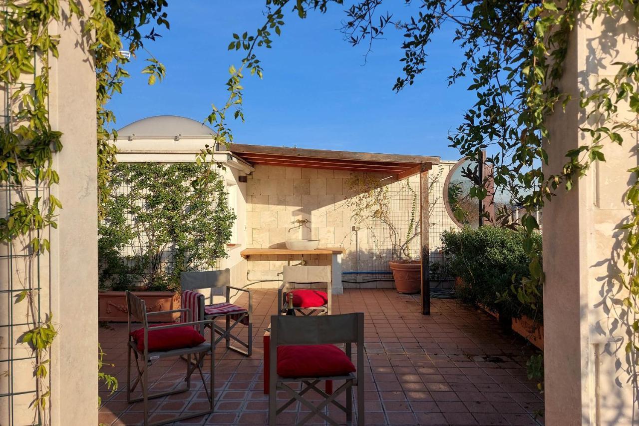 Beautiful Loft In Ponte Milvio With Terrace Apartment Rome Exterior photo