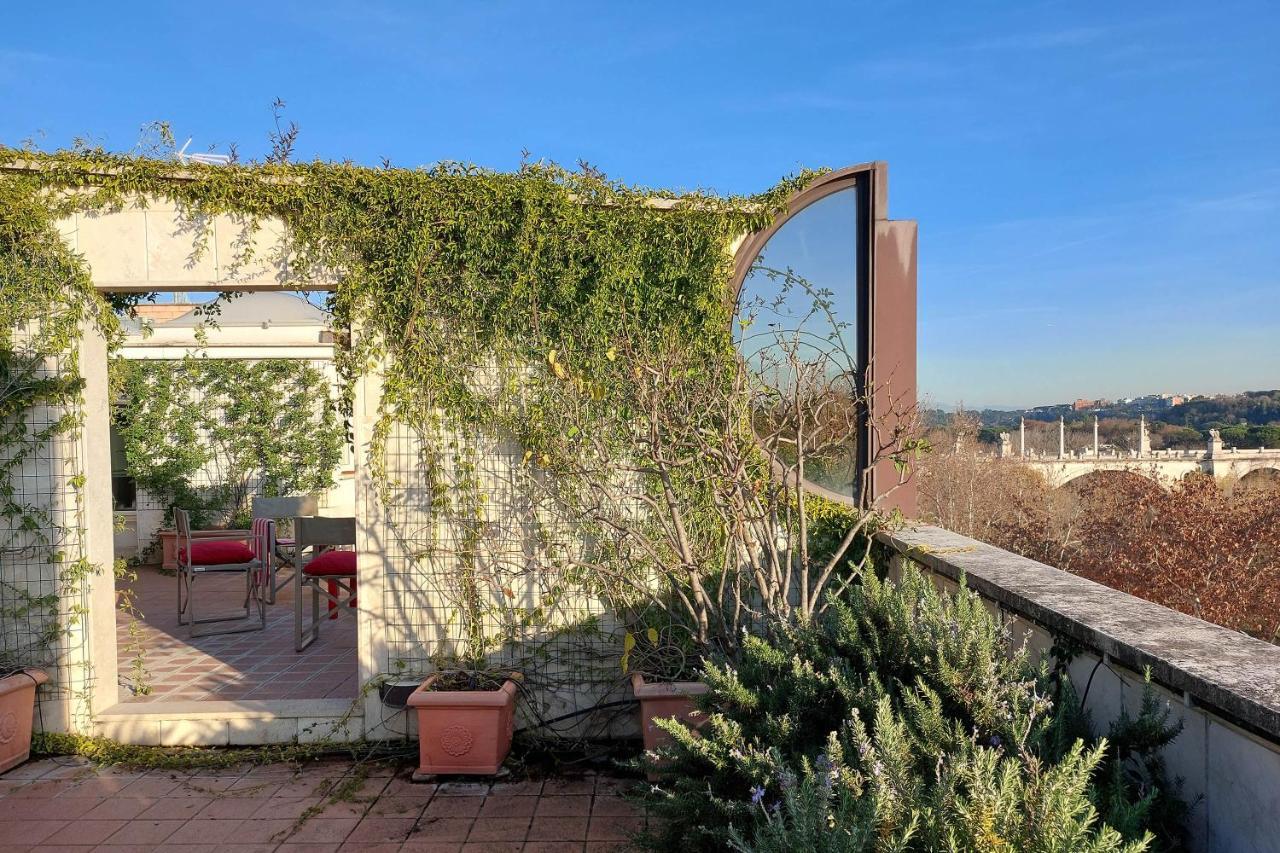 Beautiful Loft In Ponte Milvio With Terrace Apartment Rome Exterior photo