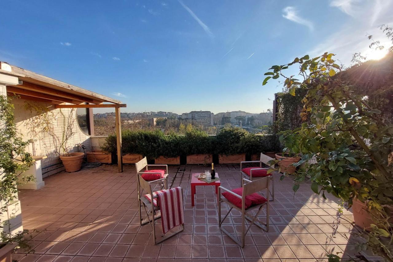 Beautiful Loft In Ponte Milvio With Terrace Apartment Rome Exterior photo