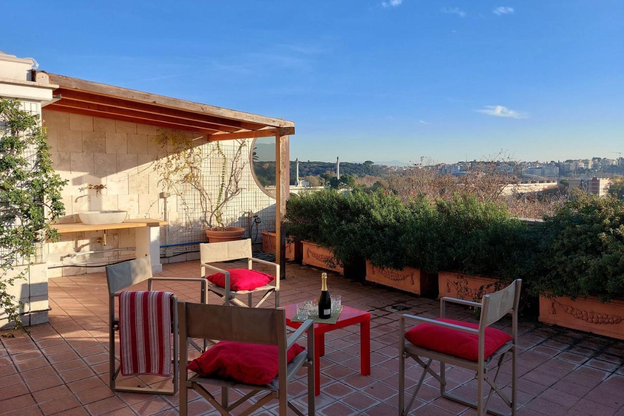 Beautiful Loft In Ponte Milvio With Terrace Apartment Rome Exterior photo