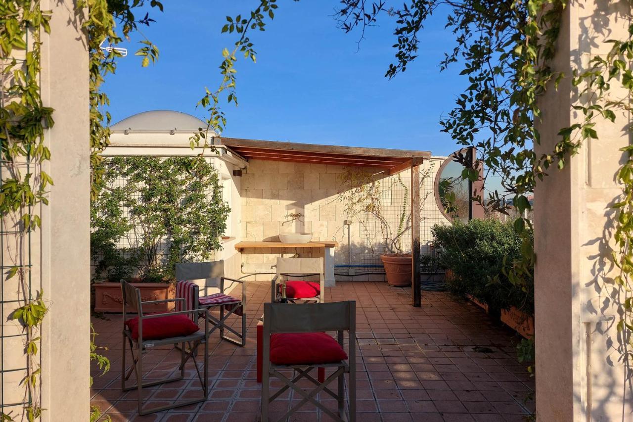 Beautiful Loft In Ponte Milvio With Terrace Apartment Rome Exterior photo